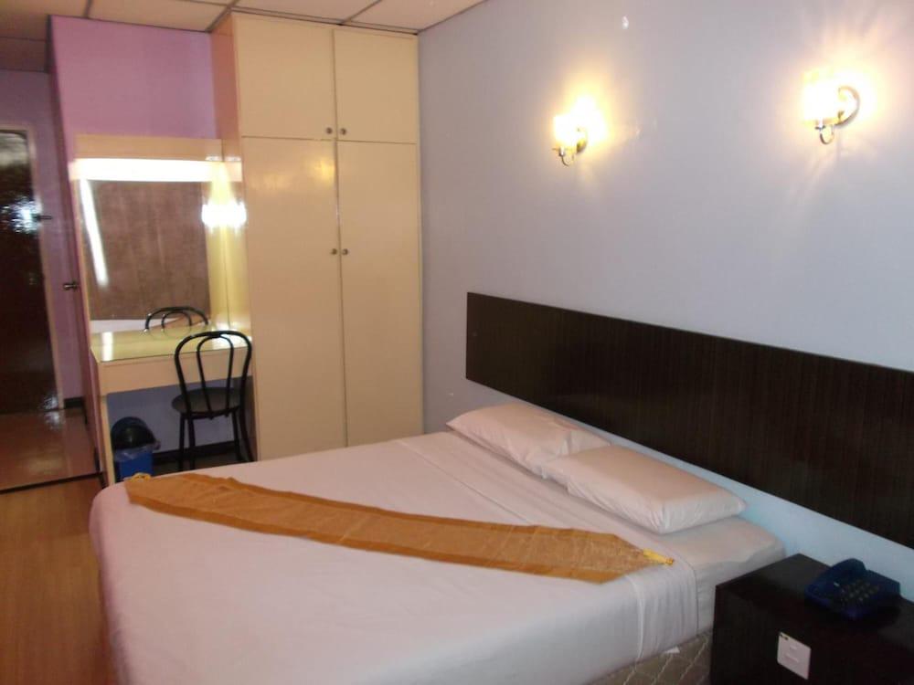Hotel Hsiang Garden Sandakan Exterior photo